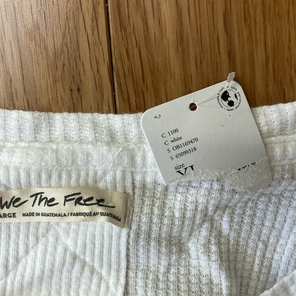 NWT We the free by free people White Long Sleeve thermal Top - Picture 2 of 3